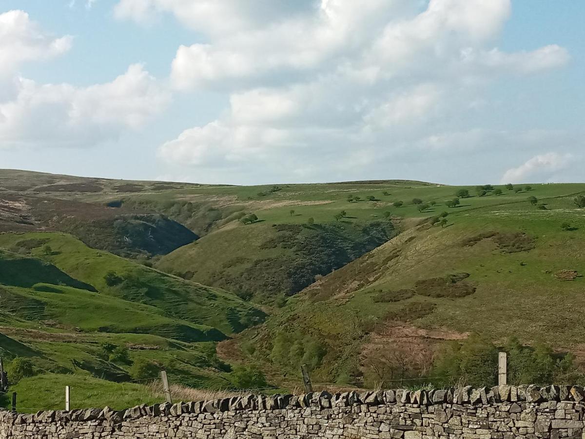 Orchard Meadow Shepherd Huts Leek-Buxton-Ashbourne Upper Elkstone Екстер'єр фото